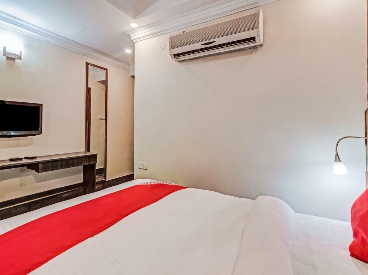 Oyo 24171 Hotel Meridian Jamshedpur Exterior photo